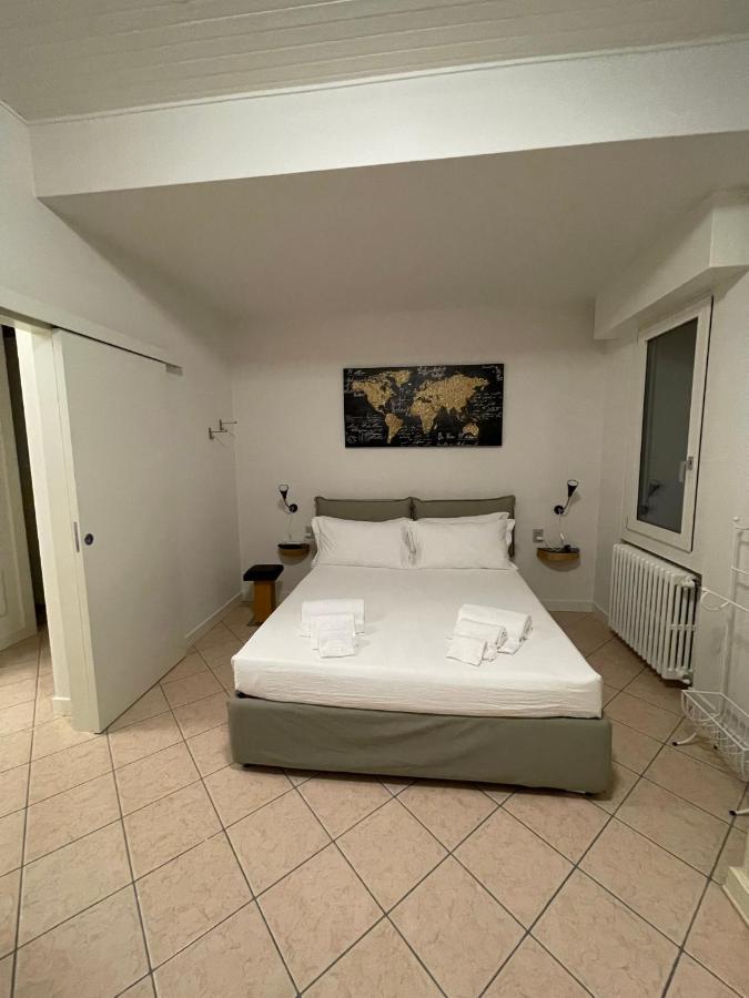 Villa Elvira Gardone Riviera Esterno foto